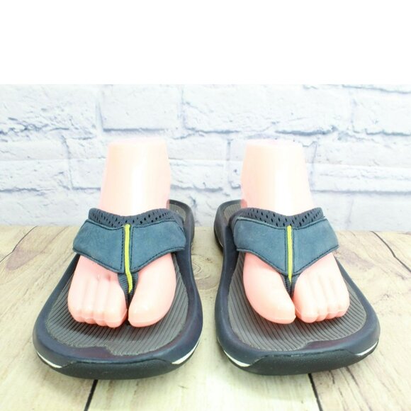 LL Bean Swift River Blue Leather Perforated Athletic Flip-Flop Sandals Size 9 M - Picture 4 of 9